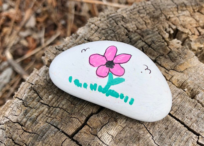 Crafty Crew-Lola’s Legacy Rocks